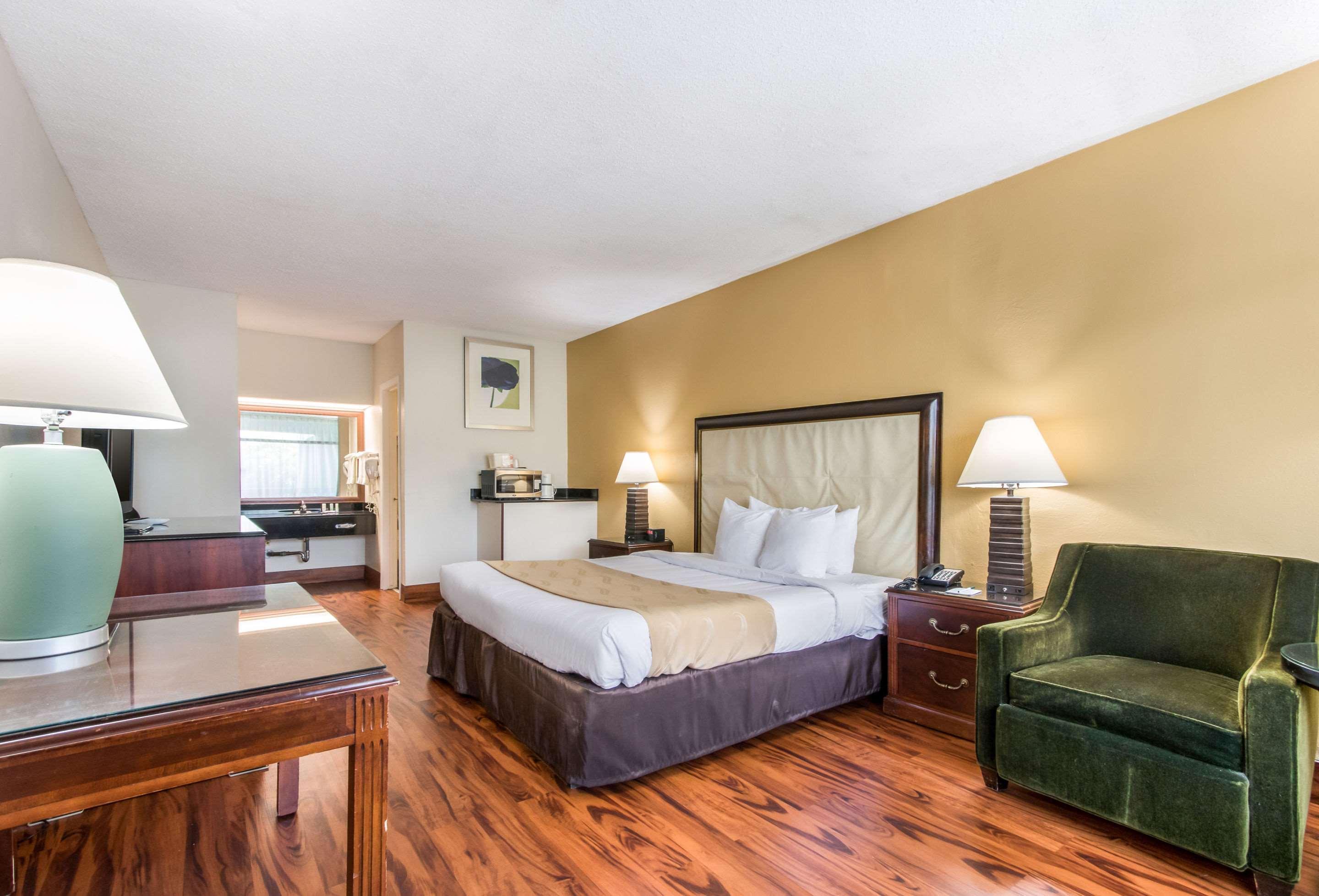 Quality Inn Boca Raton University Area Exterior photo