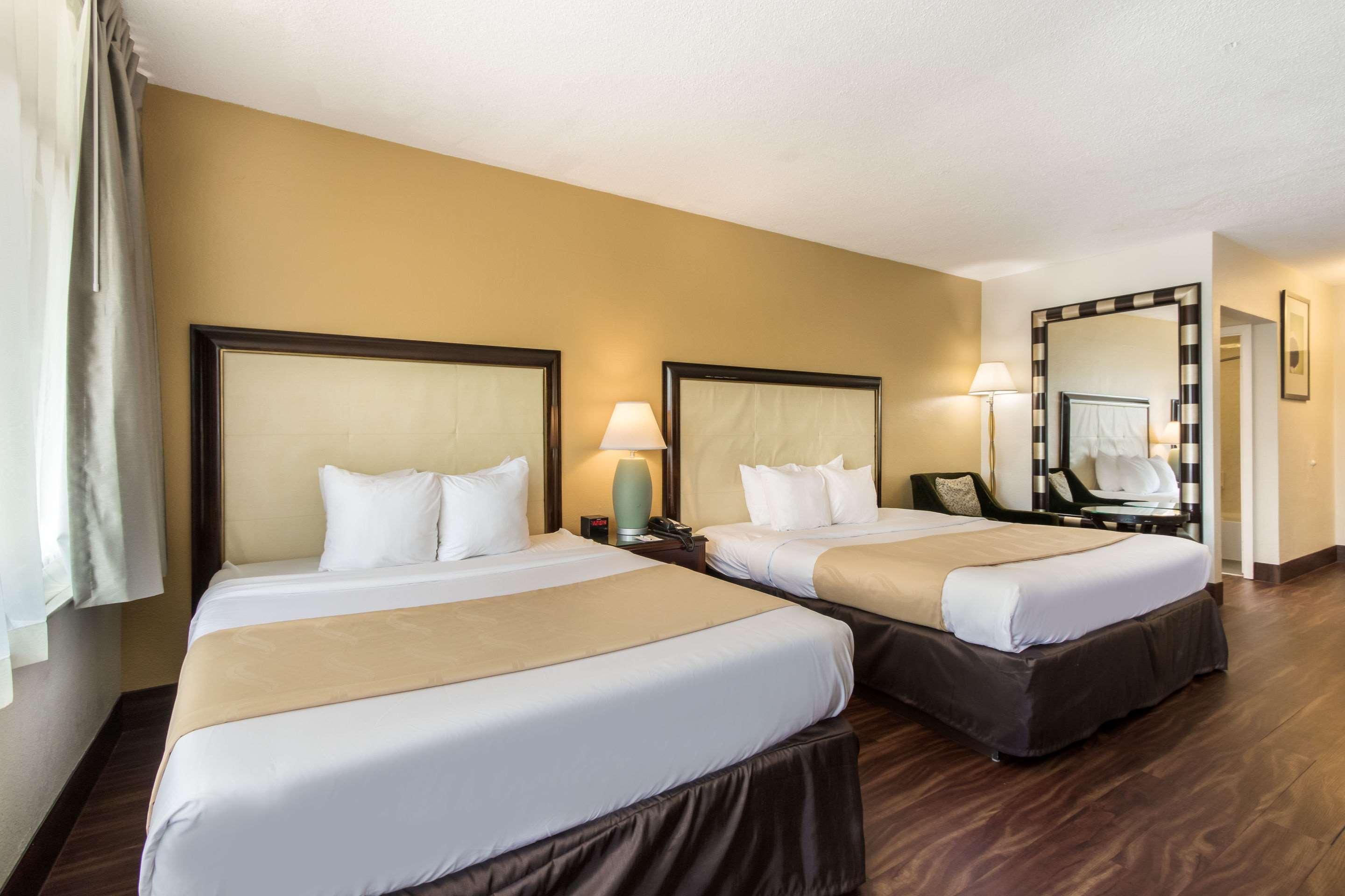 Quality Inn Boca Raton University Area Exterior photo