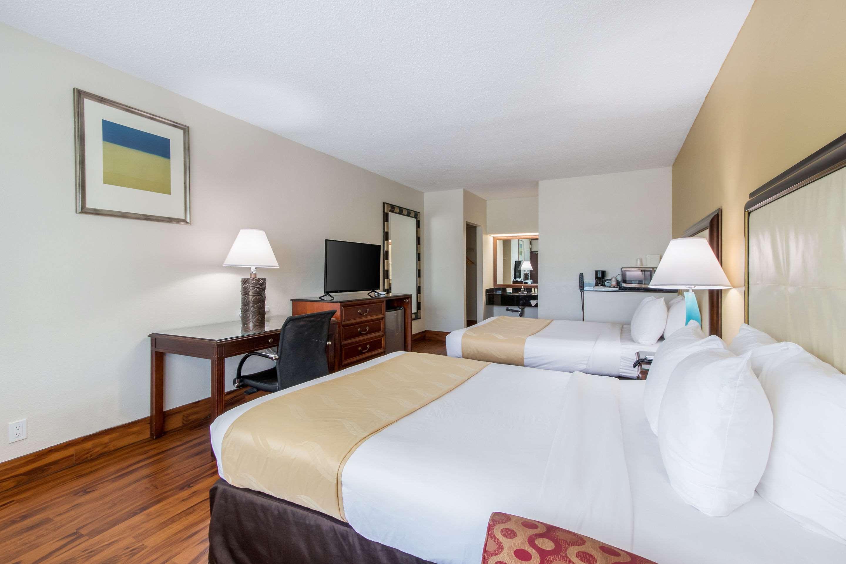 Quality Inn Boca Raton University Area Exterior photo