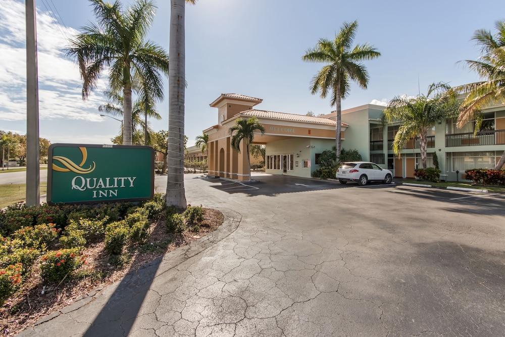 Quality Inn Boca Raton University Area Exterior photo