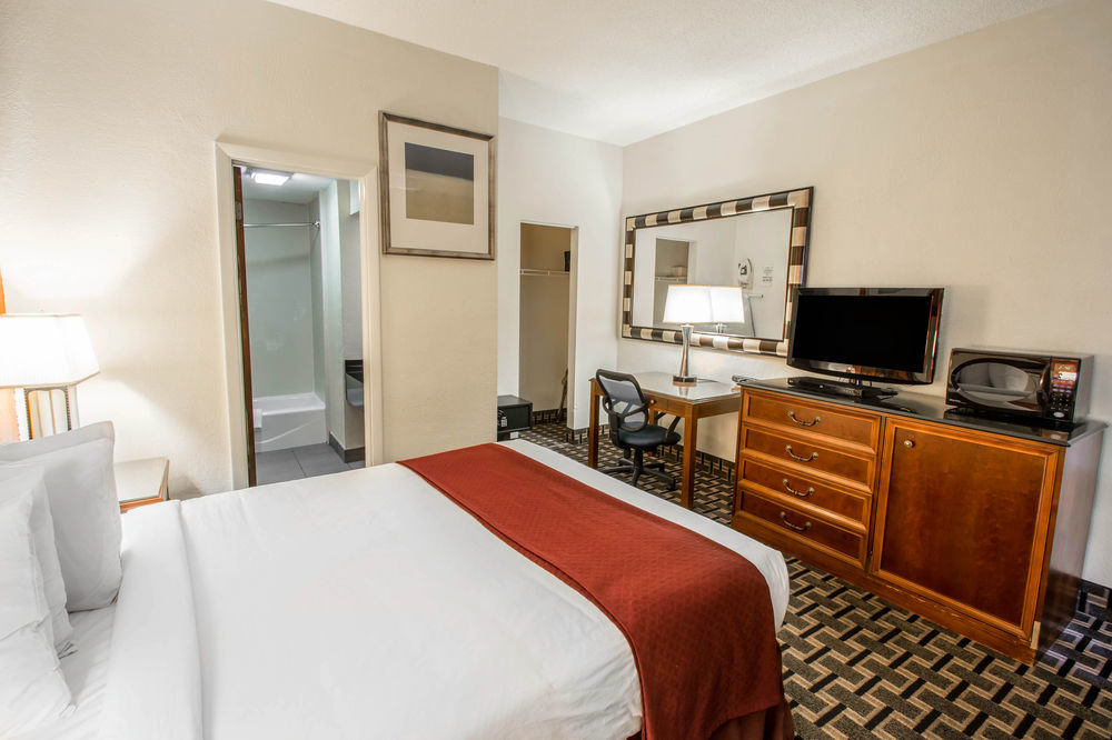 Quality Inn Boca Raton University Area Exterior photo